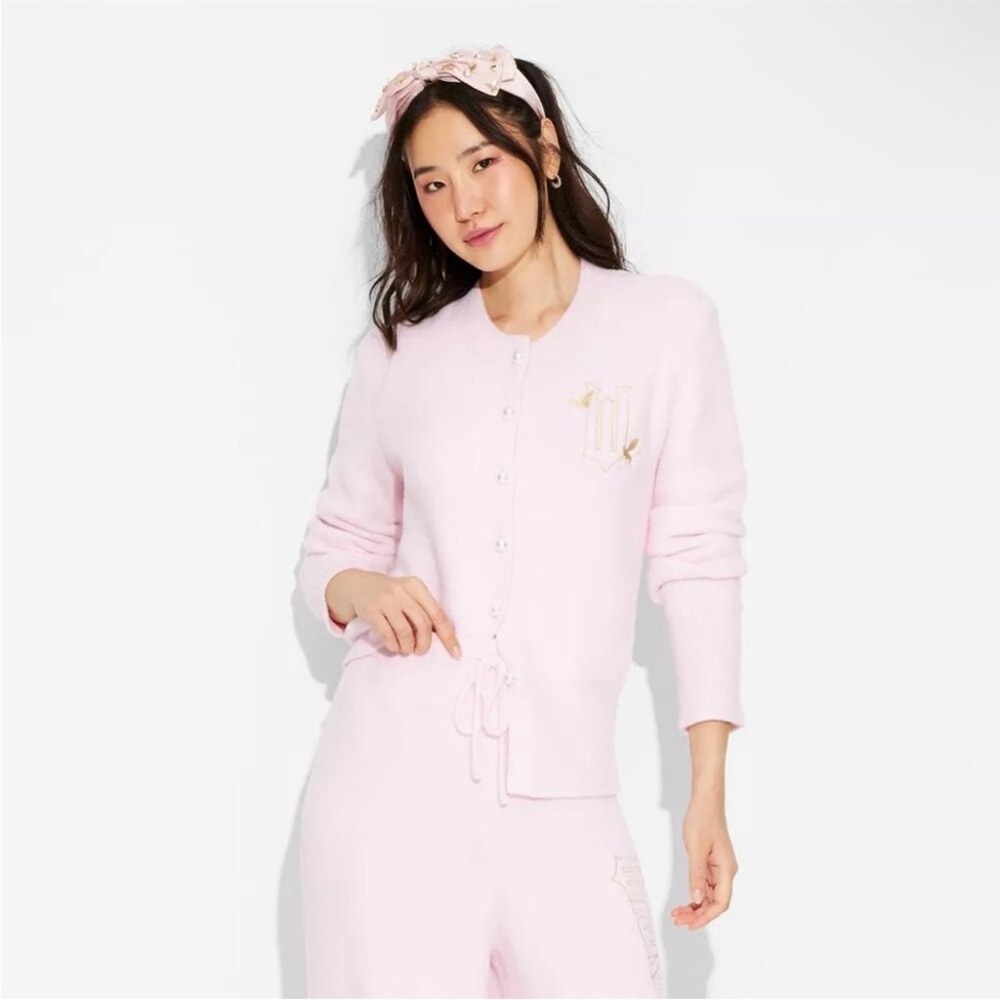 Wicked Pink Cardigan by Paul Tazewell - Picture 2 of 8